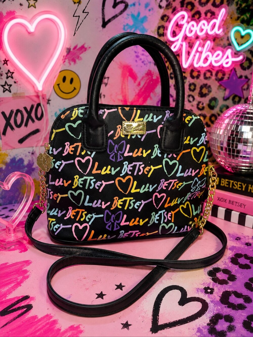 💖 Betsey Johnson “Luv Betsey” Rainbow Graffiti Satchel Crossbody 💖